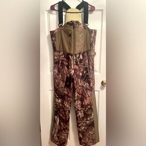 Browning Women’s Hells Canyon BTU Insulated Hunting Bibs. NWT.